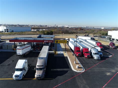 directions to the nearest flying j|truck stop near me pilot.